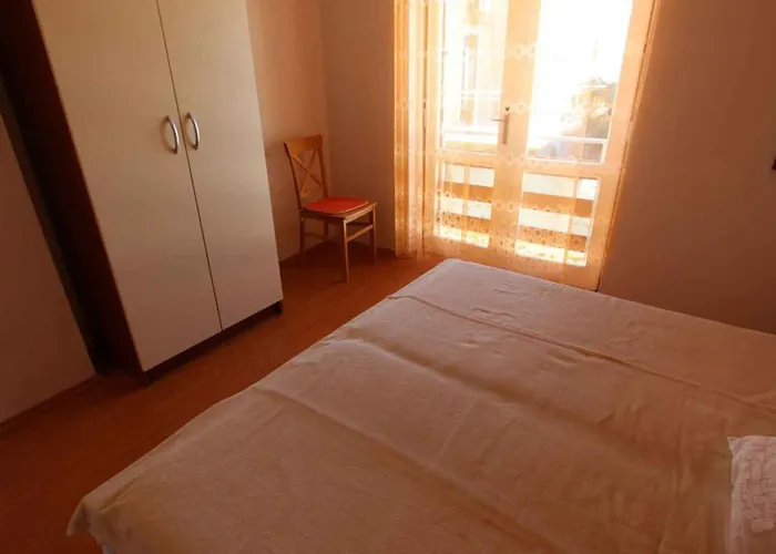 One-bedroom Near Sea 2