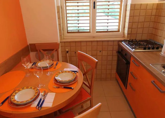 One-bedroom Near Sea 2 Lejlighed *